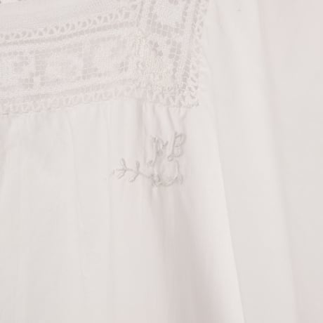 Early 1900s France Antique Cotton No sleeve Night Dress