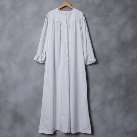 Early 1900s French Antique Cotton Night Dress ②