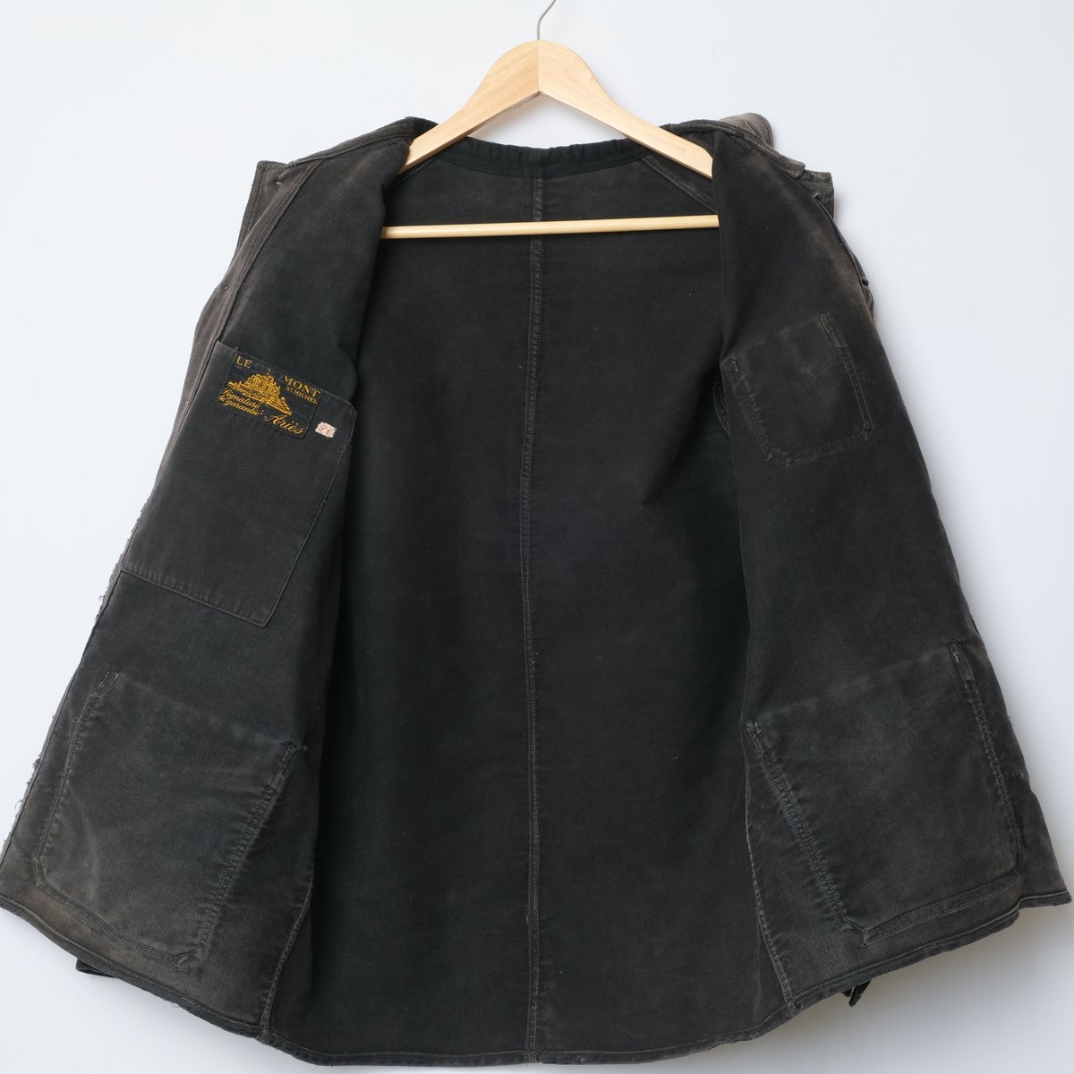 30-40s Le Mont St Michel Black Moleskin Jacket 30-40s Le Mont St Michel Black Moleskin Jacket