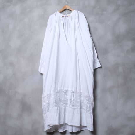 ~1930s  French Antique Linen Church Smock ①