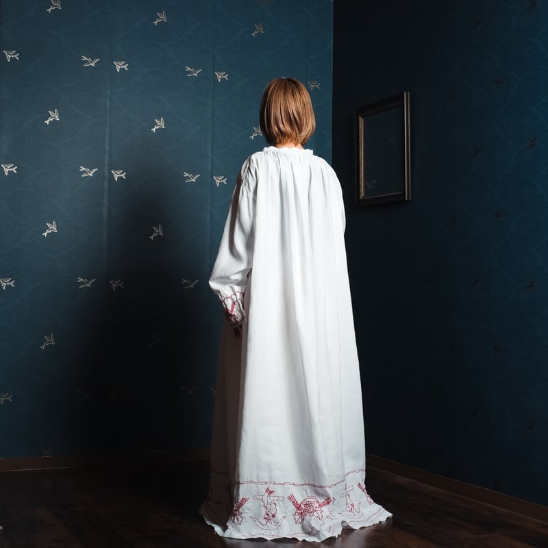 40s Austria Vintage Linen Church Smock | Ugla 40s Austria Vintage Linen Church Smock | Ugla