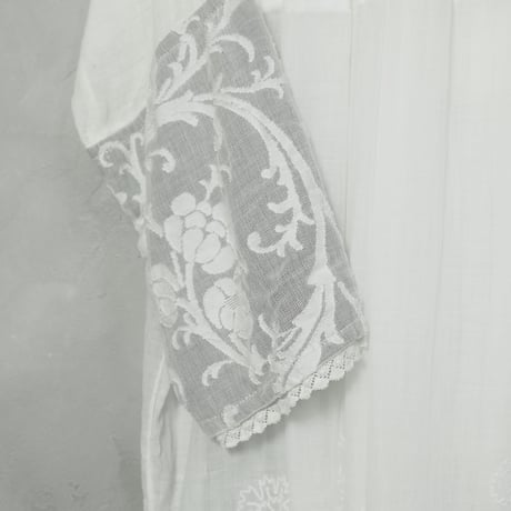 1930s French vintag Church Smock