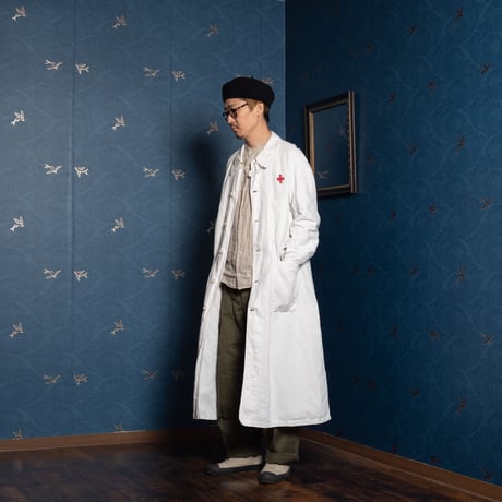 -30s  France Antique Linen Red Cross Hospital Coat