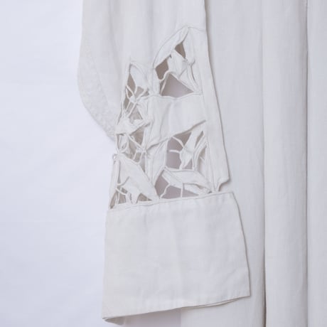 ~1920s  French  Linen Deer Church Smock