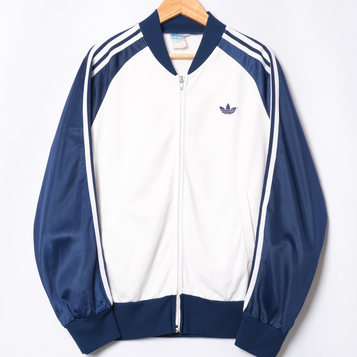 adidas　DESCENTE最初期製　1970〜71年　トレフォイル無し adidas DESCENTE最初期製 1970〜71年 トレフォイル無し 【公式通販】