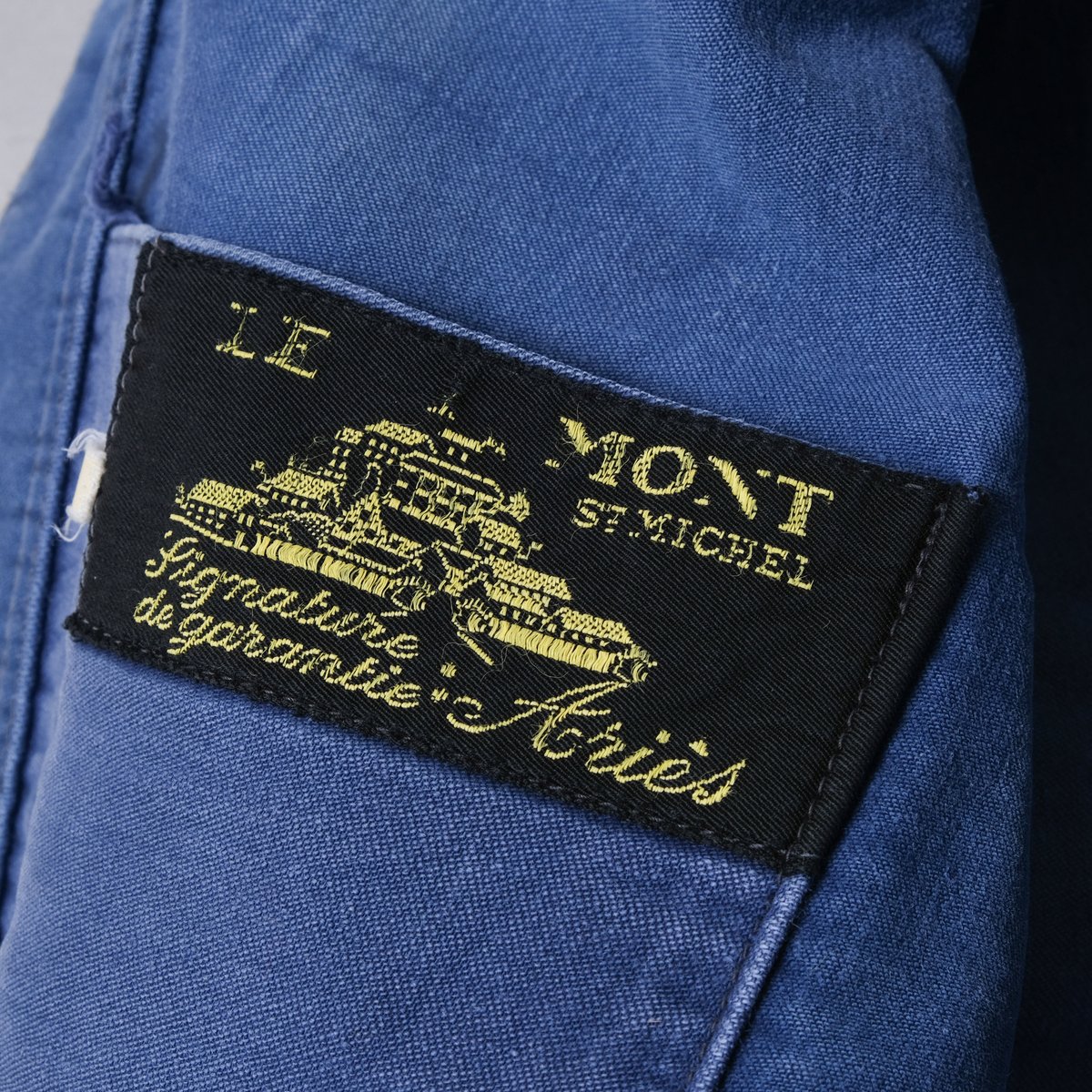 40s〜刺繍タグ「 LE MONT ST MICHEL」　MOLESKIN 40-50s Le Mont St Michel Blue Moleskin Jacket S