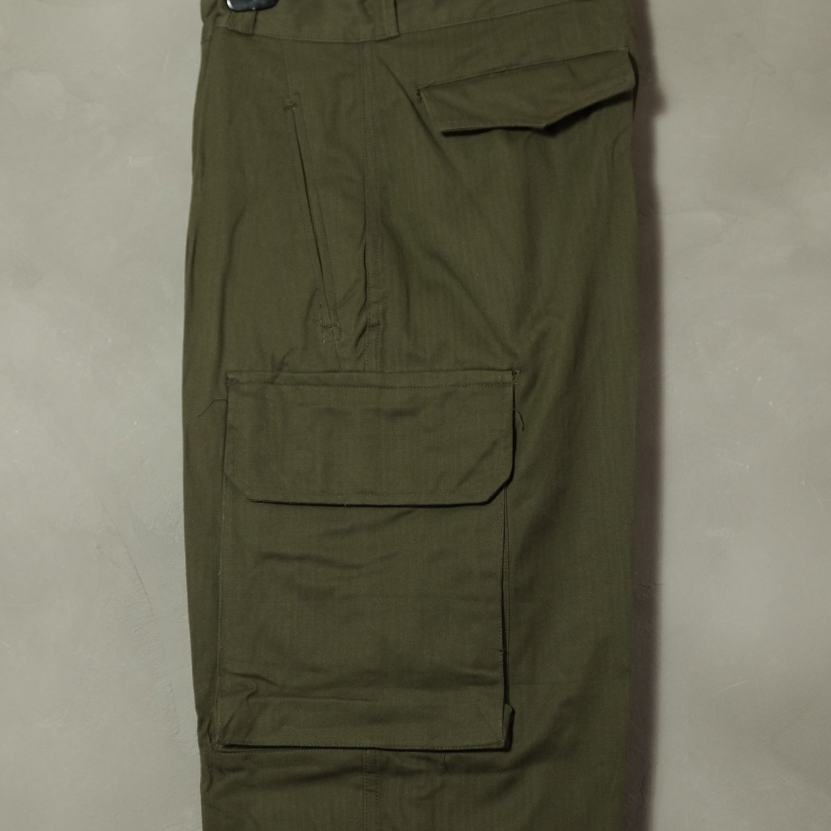 フランス軍　M47 カーゴパンツ21 デッドストック 全国通販】【RE SIZE】DEAD STOCK 60s French Military M47