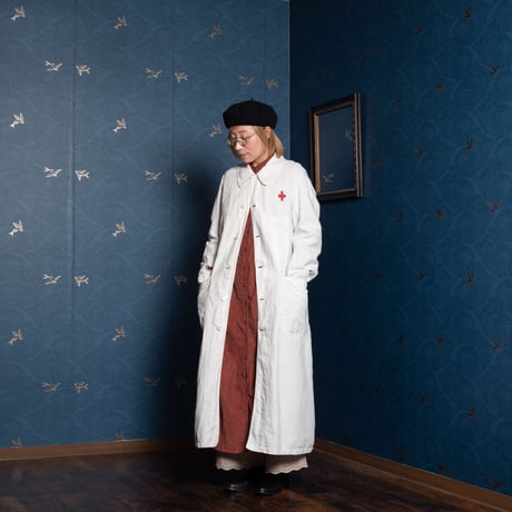 -30s  France Antique Linen Red Cross Hospital Coat