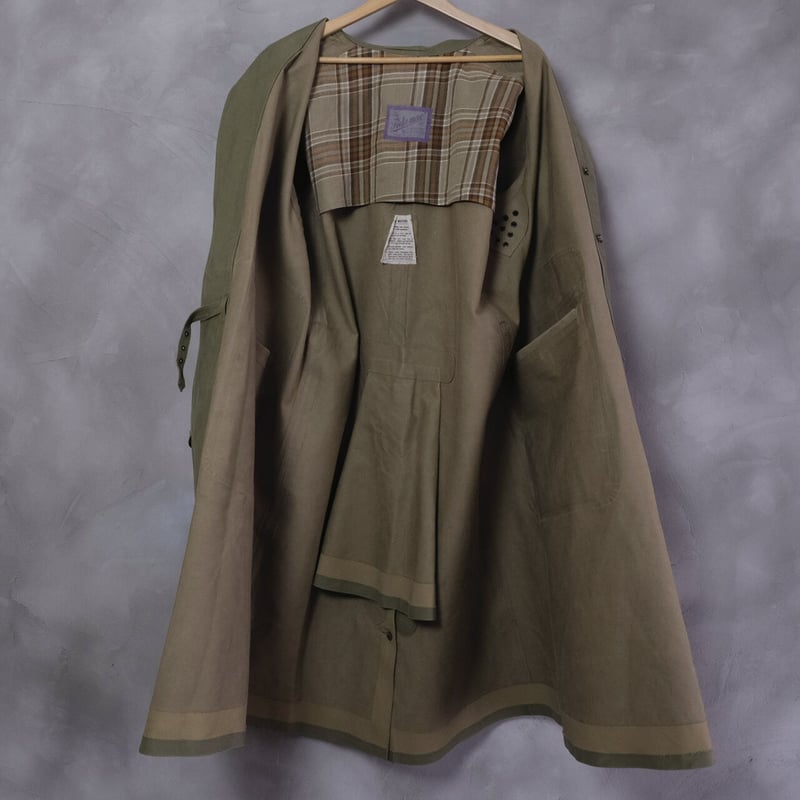 50s British Army Mackintosh Officer Coat | Ugla 50s British Army Mackintosh Officer Coat | Ugla