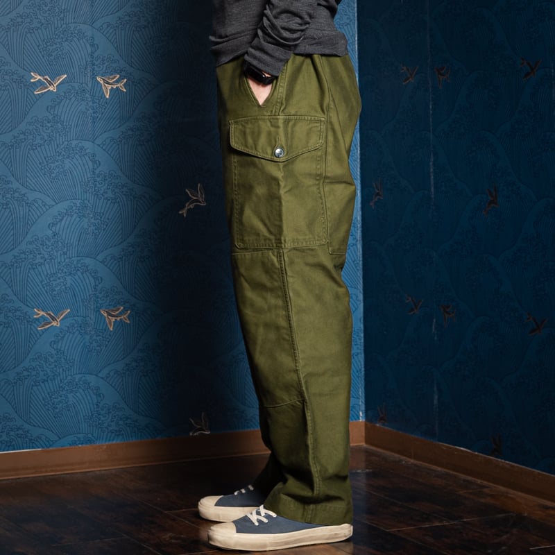 ビンテージ 1960カーゴパンツ NATO サイズ5 再構築 イギリス軍 ビンテージ 1960カーゴパンツ NATO サイズ5 再構築 イギリス軍
