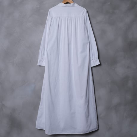 Early 1900s French Antique Cotton Night Dress ④