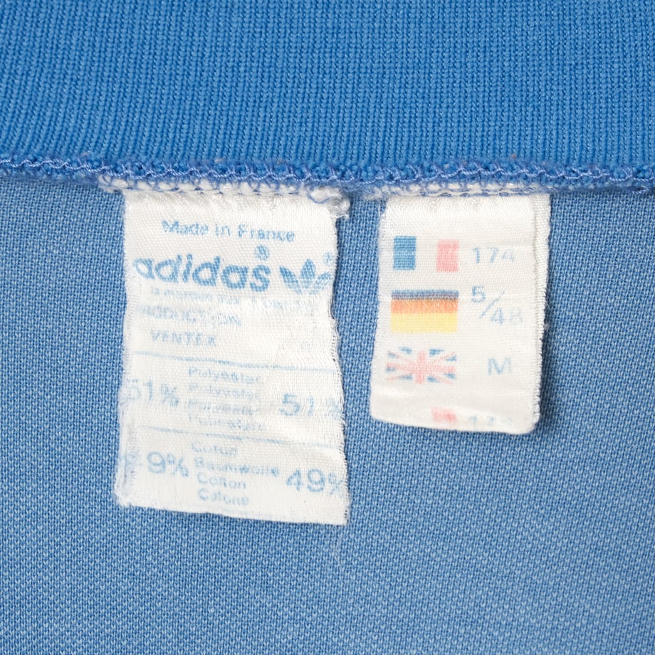 6853702fbb977731b3431716