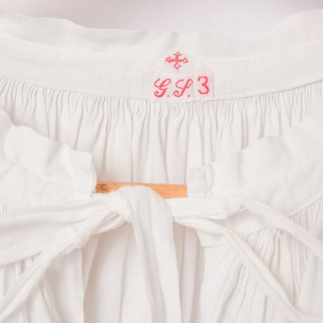 Early 1900s France  Antique Linen Church Smock 4