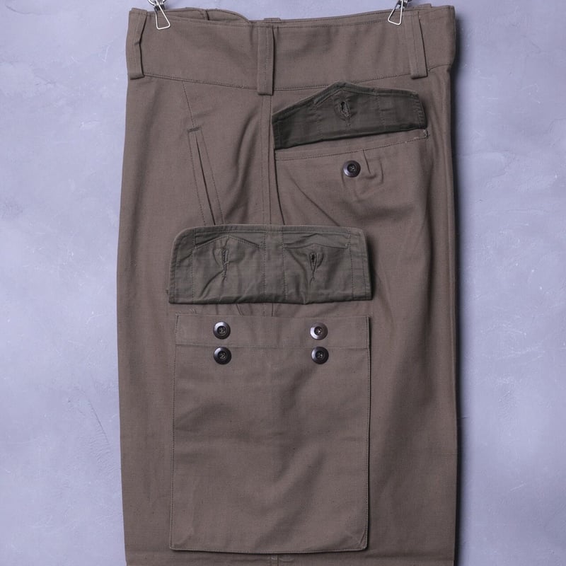 French Army M47 Trousers First 3 button Size 8 French Army M47 Trousers First 3 button Size 8