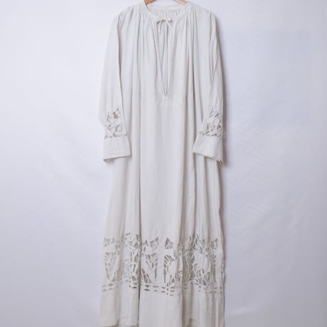 ~1920s  French  Linen Deer Church Smock