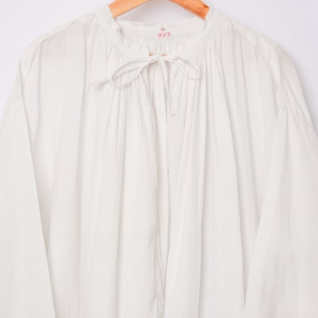 Early 1900s France  Antique Linen Church Smock 4
