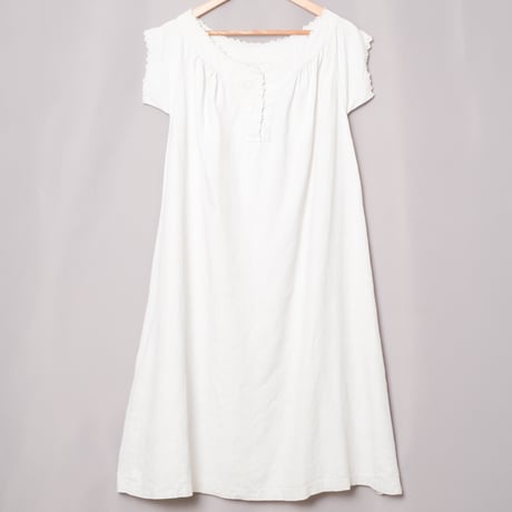 France Antique Linen Half Sleeve Night Dress 1