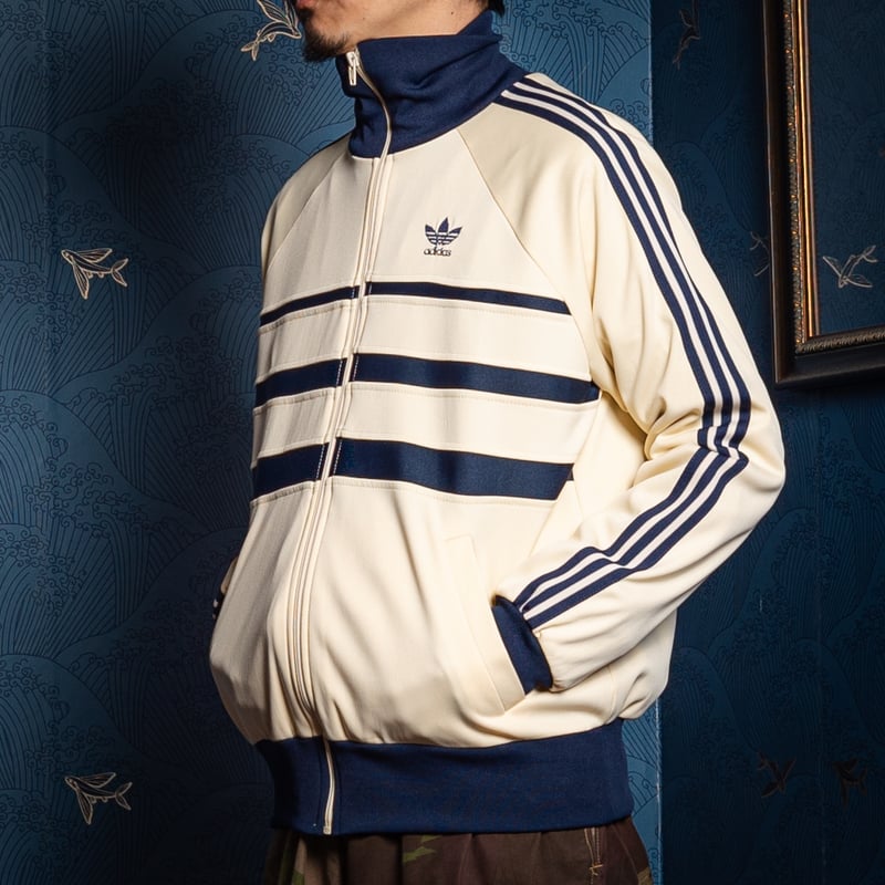 70-80s Vintage adidas Ventex Track Jacket Model