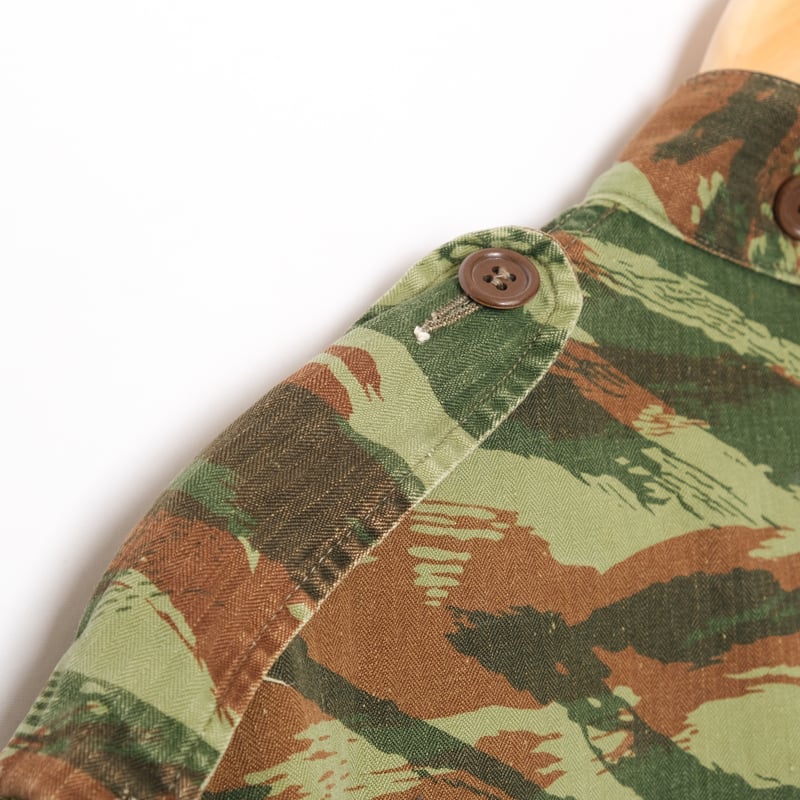 値下げ　希少　ミリタリー・ポリスカー 香港製 French Army M47 Lizard Camouflage Parachute HBT