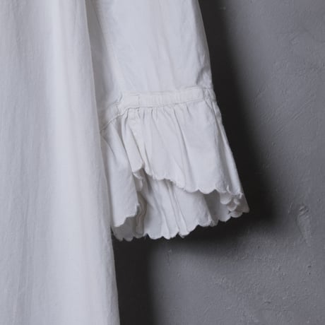 Early 1900s French Antique Cotton Night Dress ①