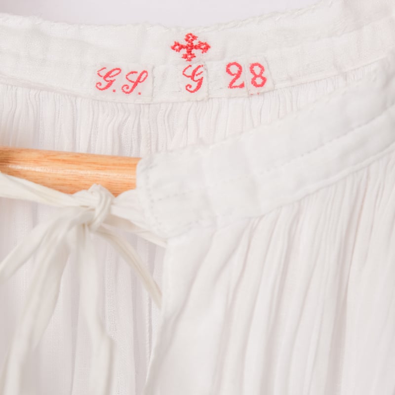 Early 1900s France Antique Linen Church Smock Early 1900s France Antique Linen Church Smock