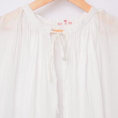 Early 1900s France  Antique Linen Church Smock 5