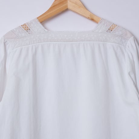 –1930s French Vintage Embroidered Blouse