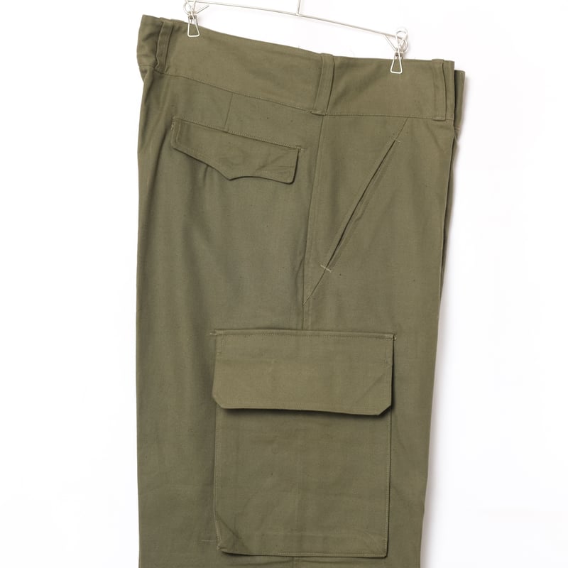 フランス軍　M47 前期　比翼タイプ　カーゴパンツ Deadstock】フランス軍 M47 カーゴパンツ 前期 比翼ボタン 49