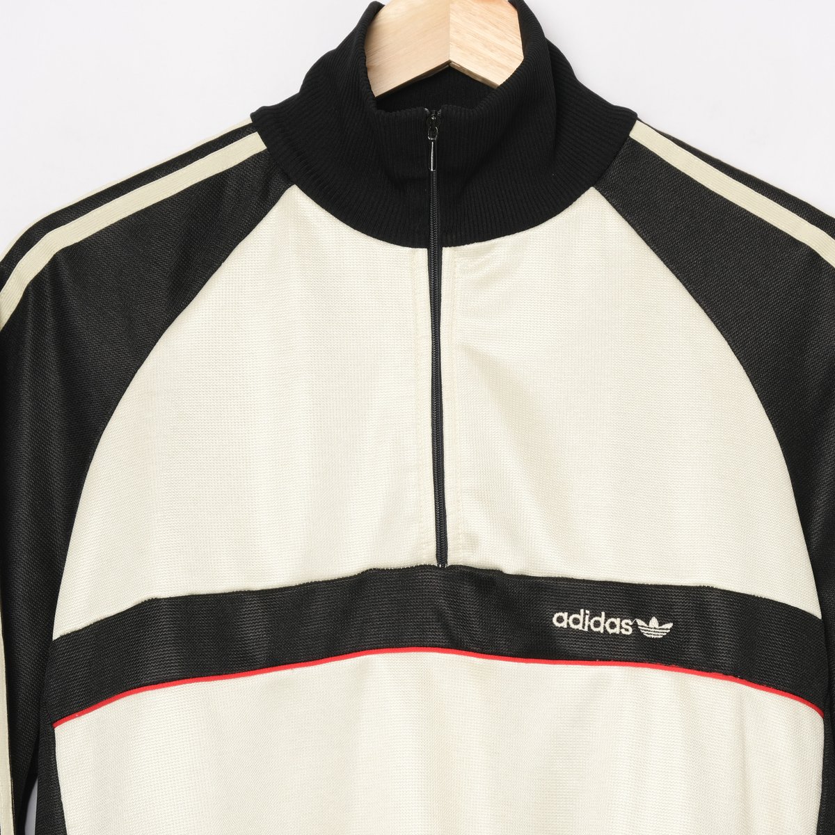 70-80s Vintage adidas EIN SCHWAHN Half Zip Pull 70-80s Vintage adidas EIN SCHWAHN Half Zip Pull