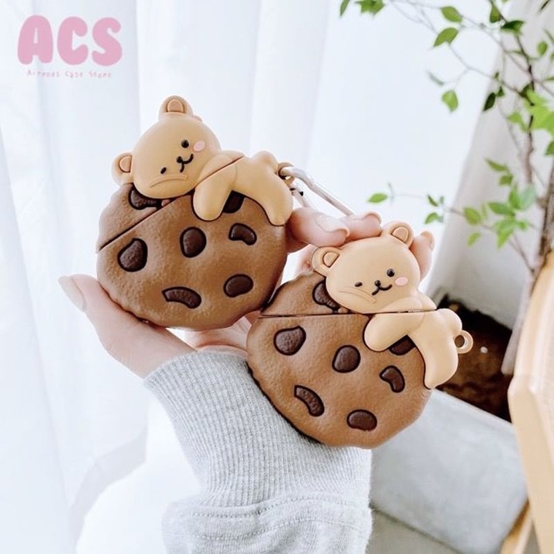 オーダー商品】クッキークマちゃんAirPodsケース | Airpods Case オーダー商品】クッキークマちゃんAirPodsケース | Airpods Case