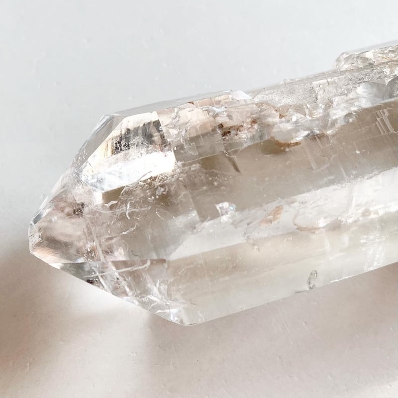 インド　マニハール水晶ポイント　1492g ヒマラヤ水晶　美しい　天然石 インド マニハール水晶ポイント 1492g ヒマラヤ水晶 美しい