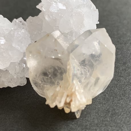 水晶＊日本式双晶 (壱)／長崎県産