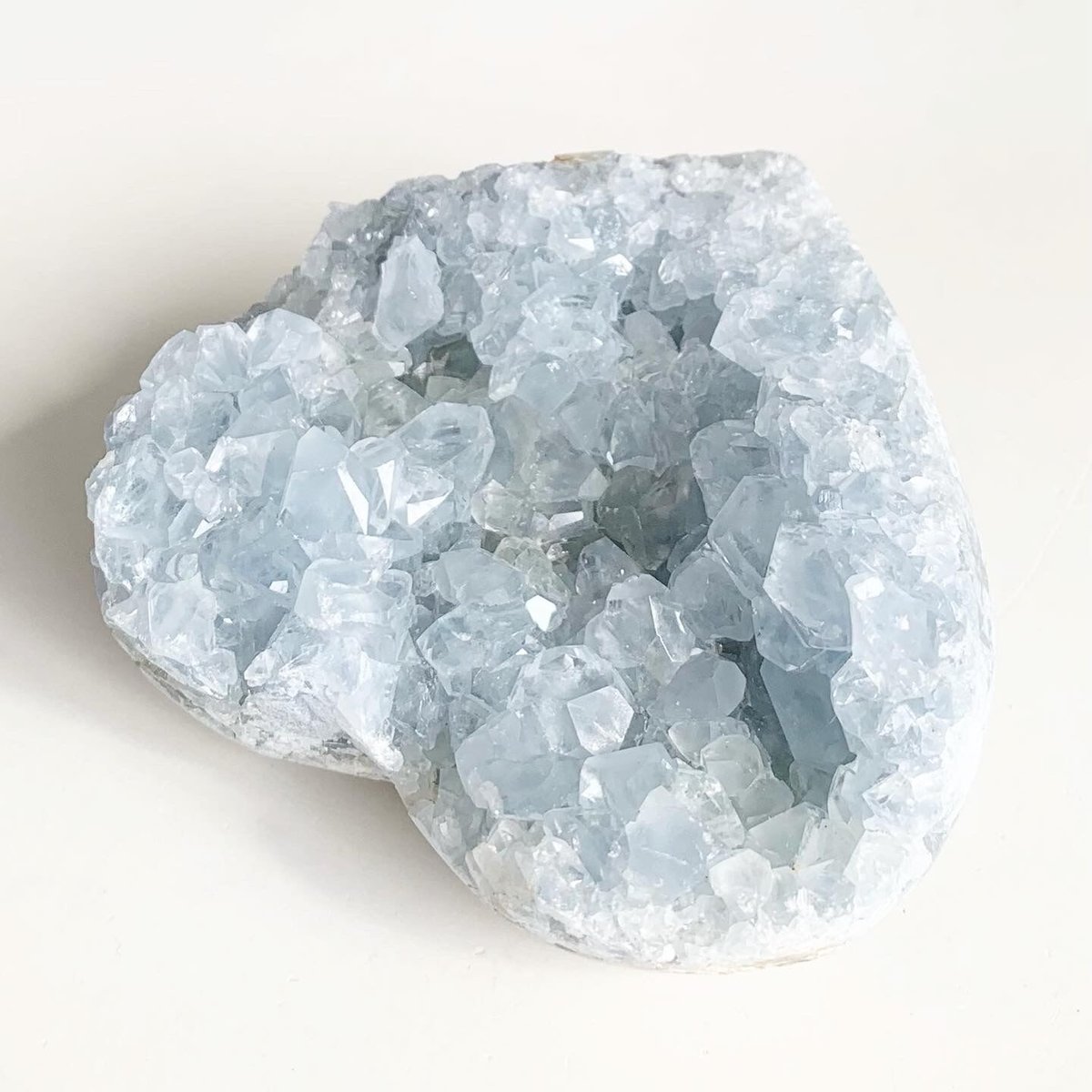 BIGサイズ　セレスタイト　ハート　高品質　つやつや BIGサイズ セレスタイト ハート 高品質 つやつや - メルカリ