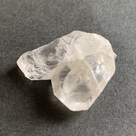 水晶＊日本式双晶(弐)／長崎県産