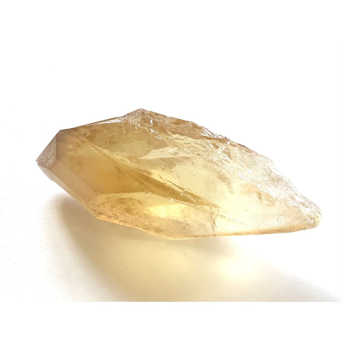 シトリンのポイント④ a21638-2_700.jpg