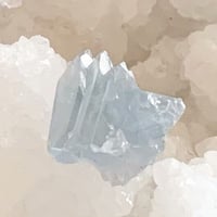 セレスタイトジオードのかけら＊原石結晶M