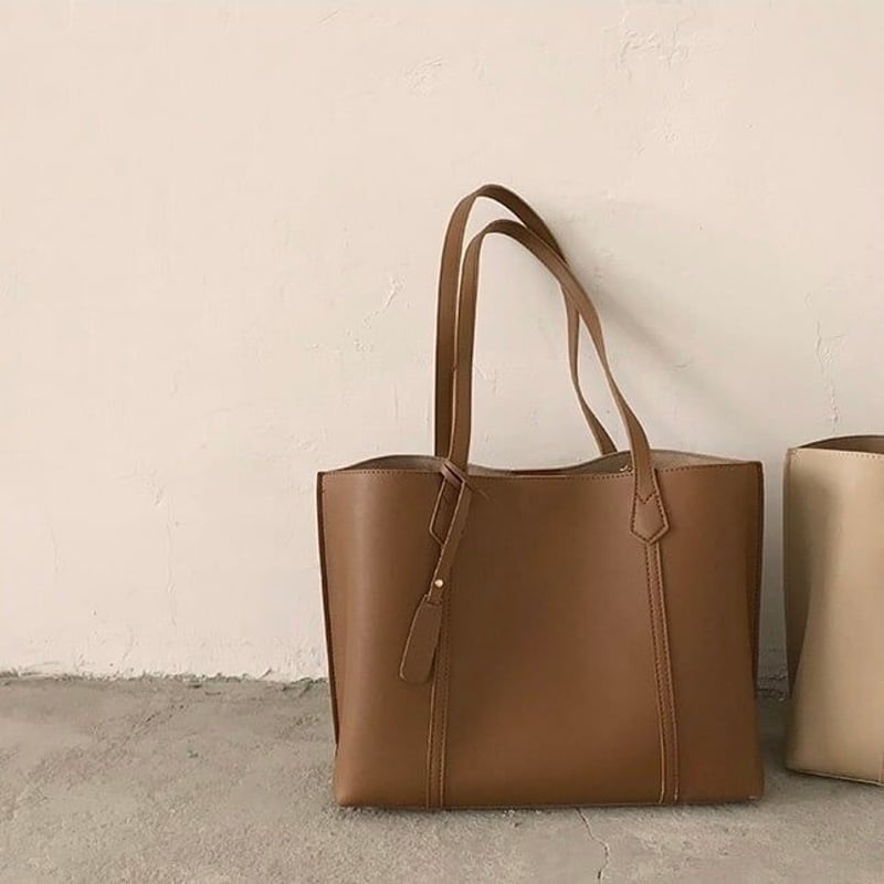 大容量♪韓国デザインスクエアトートバッグ BAG 韓国 即納 スクエア型 大容量 トートバッグ[3colors] | CHOUEL