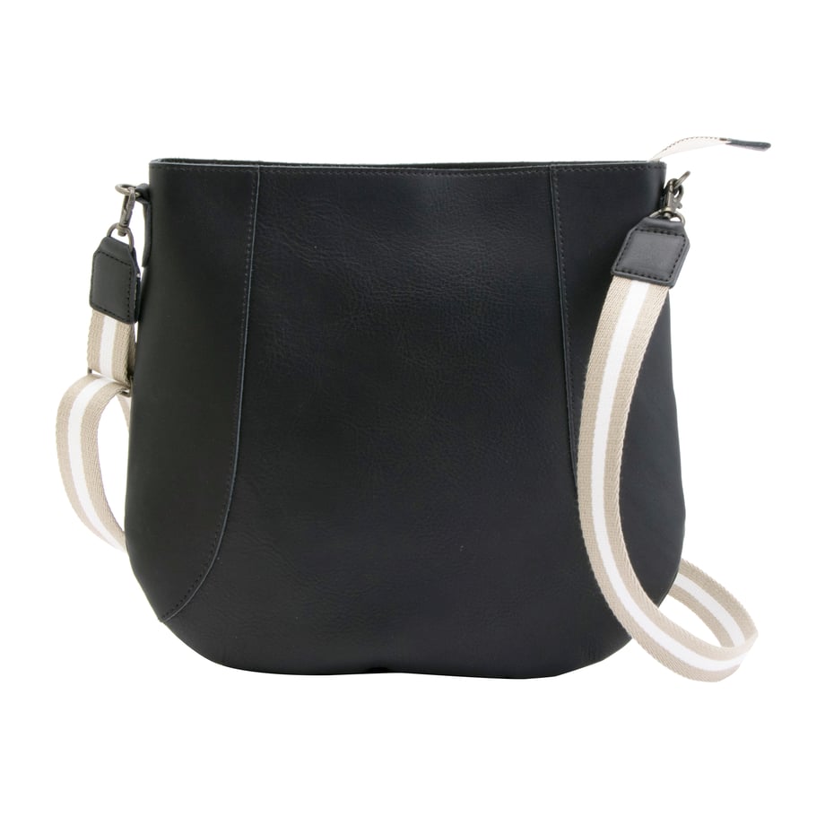 【展示サンプル】All story ショルダーバッグ クロ　B23-84-14S152