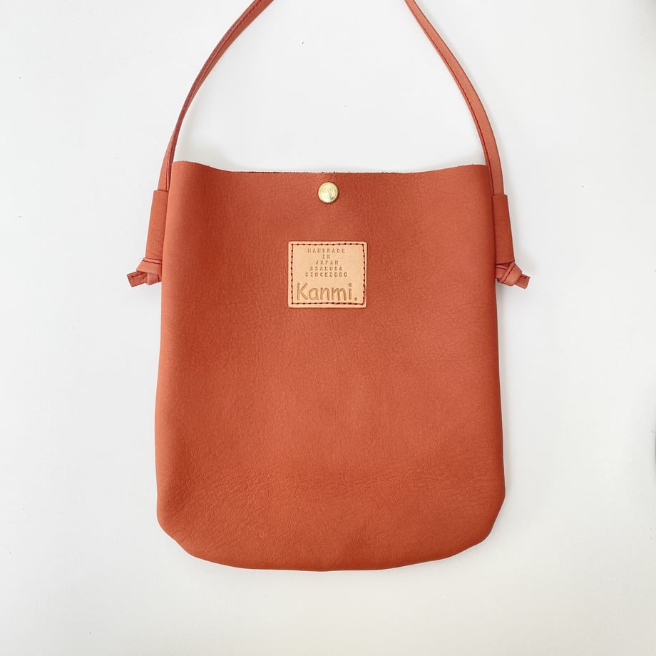 【限定商品】ナチュラルスタンプ サコッシュ レッド MLIM-013-03L282