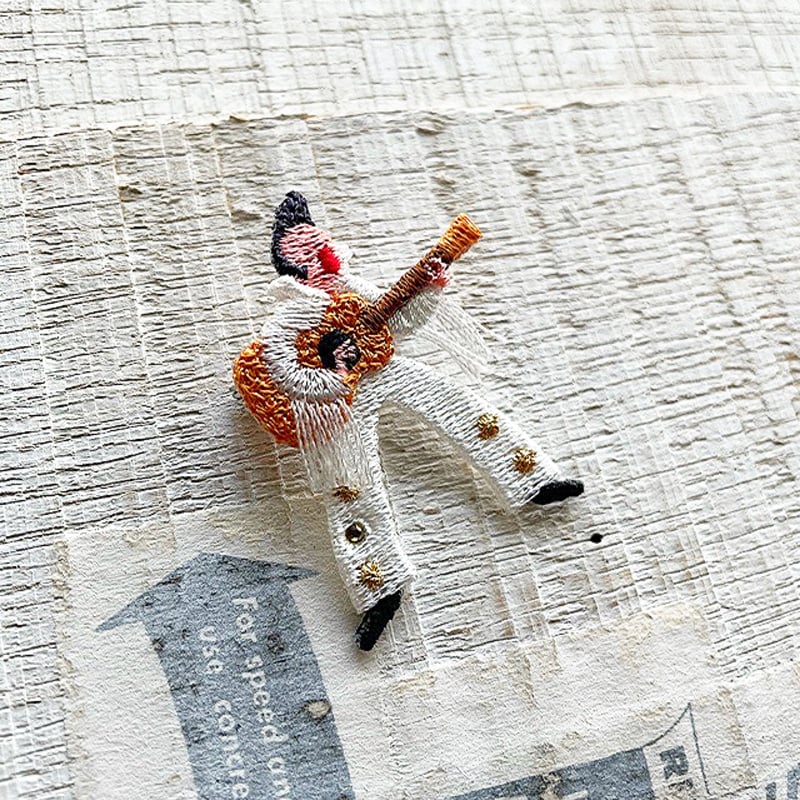 CUTOUT PINS / カットアウト・ピンズ 「KING」 | BAD COMPANY_WORK