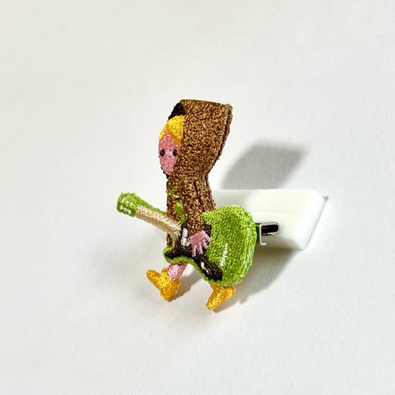 CUTOUT PINS / カットアウト・ピンズ 「HOODIE」 | BAD COMPANY