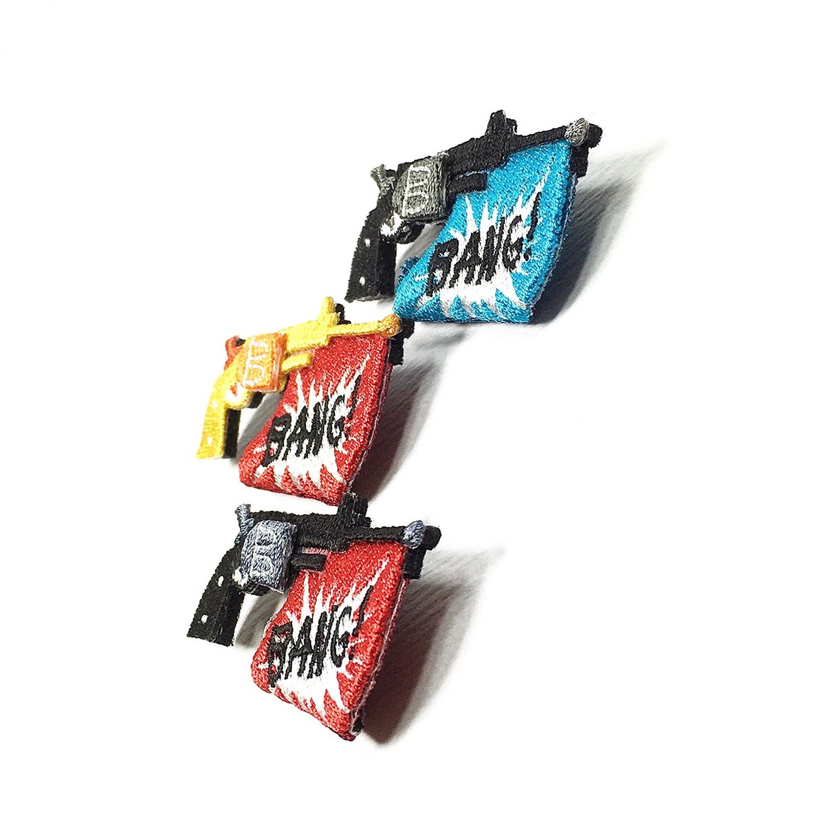 ピンズ３点 CUTOUT PINS / カットアウト・ピンズ 「BANG」 | BAD COMPANY_WORK