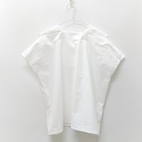 TWIST LAPEL TOP
