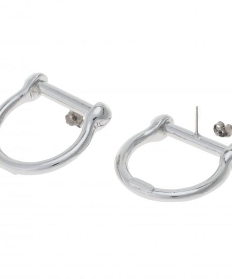 Shackle motif pierce