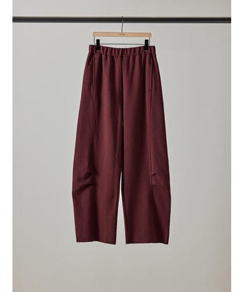 本日のみ　YENN KNEE TUCK SWEAT PT /新品タグ付き YENN（イエン）KNEE TUCK SWEAT PT /Y253-31078 | B'2nd（ビー