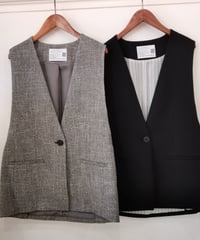 スリーブレスジップブルゾン80256119 /Dignitecollier | CALENDR