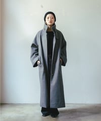 エアリーバックウーリーコート / CYAN TOKYO | CALENDRIER online