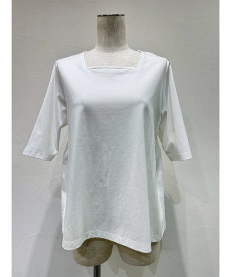 スクエアネックバックギャザーTOPS 601454 / CYAN tokyo