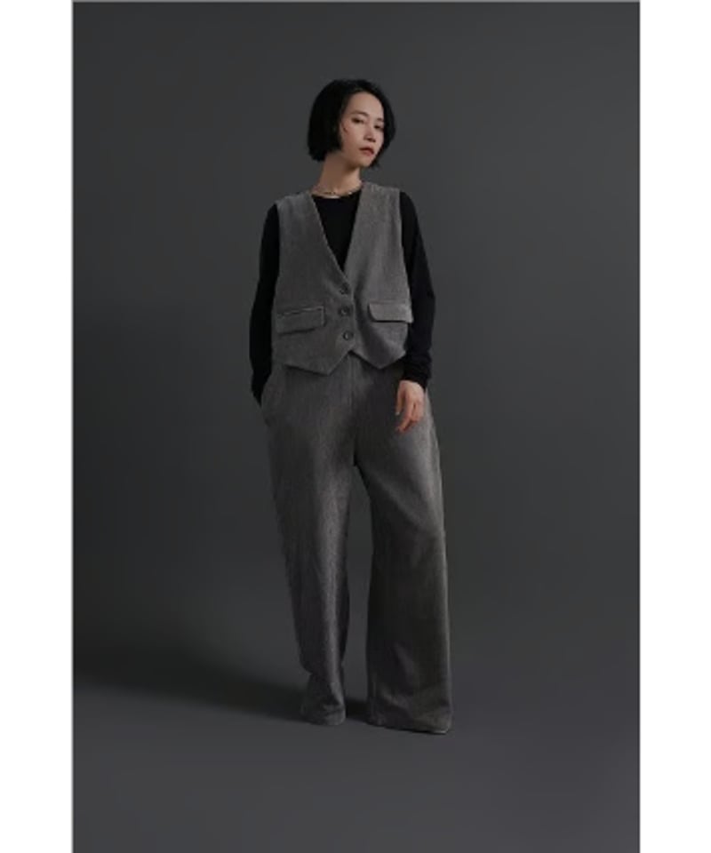 スラブモールコンビベストサロペ / CYAN TOKYO | CALENDRIER onlin