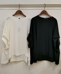 フレアオーバーブラウス 2612522  / LalliaMu